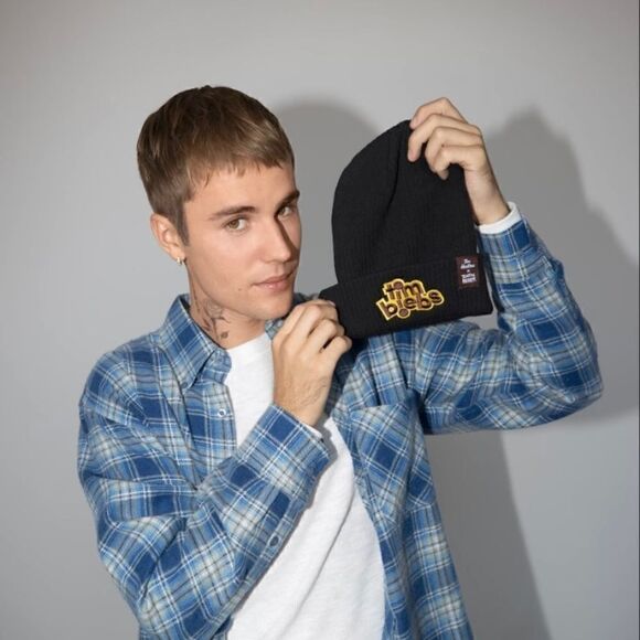 GAZA FUNDRAISER NWT Tim Horton’s Justin Bieber Limited Edition Triple Pack - Picture 6 of 12